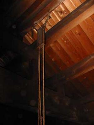 380049361-pulley1.jpg
