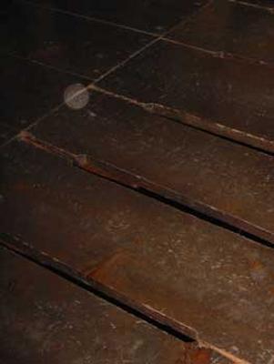 877130326-More-removable-floors-hollow-underneath.jpg