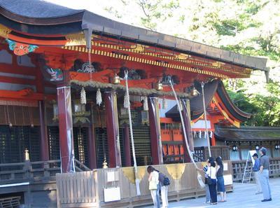 1021315876-277-Yasaka-jinja2.jpg