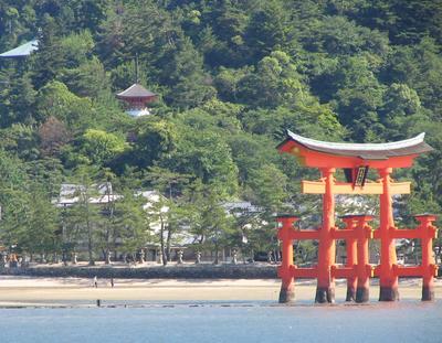 547304044-323-Pagoda-and-Torii.jpg